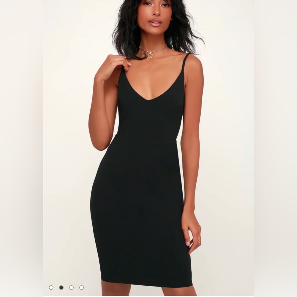 Lulu’s Black Dress